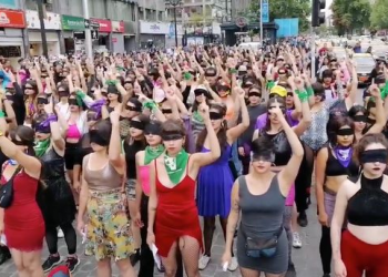 Mulheres piauienses vão reproduzir performance chilena para denunciar feminicídios